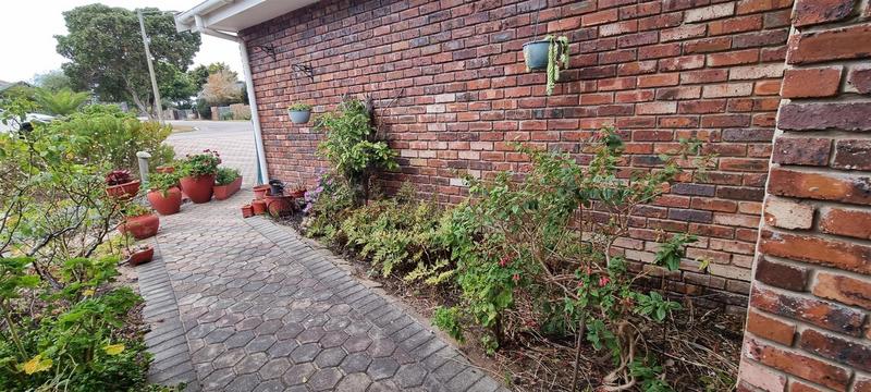 3 Bedroom Property for Sale in Fraaiuitsig Western Cape